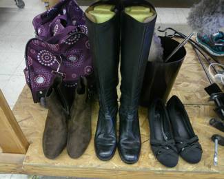 Shoes       Boots