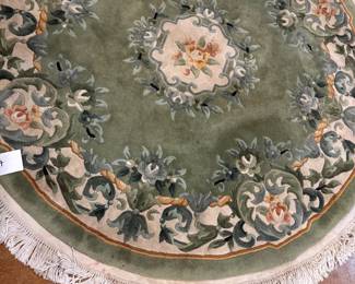 ROUND RUG