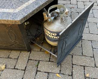 FIRE PIT - DRAWER TO ACCESS GAS BOTTLE