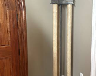 FLOOR LAMP (AS IS)