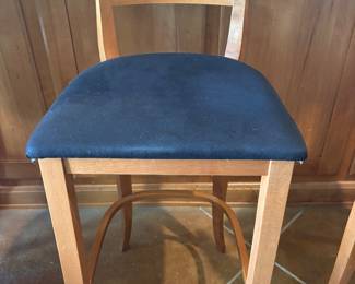 5 BARSTOOLS
