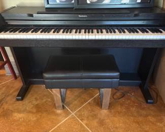 TECHNIC PIANO AND BENCH