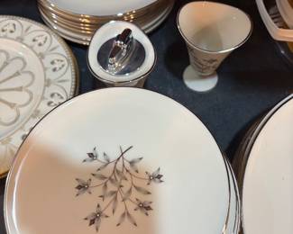 LENOX CHINA SET