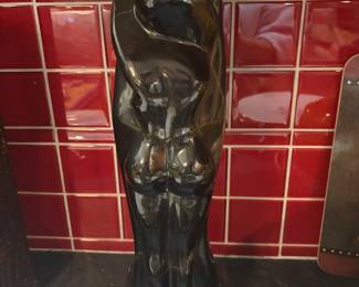 STATUE
