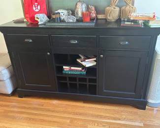 ENTERTAINMENT BLACK CABINET