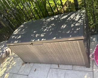 STORAGE CHEST