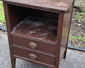 Lot 189: Vintage Side Table