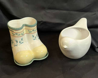 Lot 141: Pfaltzgraff Boot Planter and Dish with Additonal Bird Plant Pot
