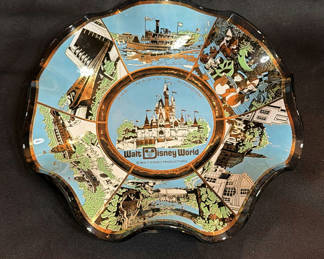 Lot 102: Vintage Walt Disney World Magic Kingdom Decorative Plate