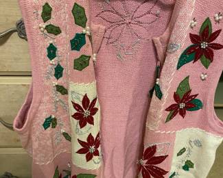 Vintage Christmas Sweater Collection size Large and XL