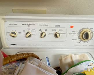Kenmore Washer and Dryer Set in Very Good Condition