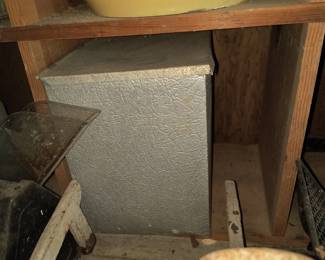 Milk cooler