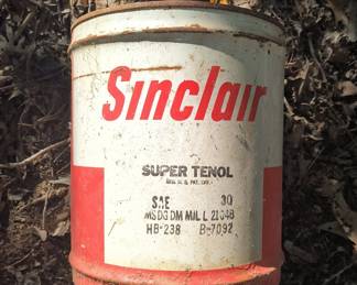 Sinclair 5 gallon oil can