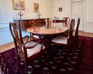 Dining Table & 8 Chairs