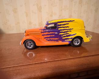 1937 Ford Sedan Delivery Diecast Model