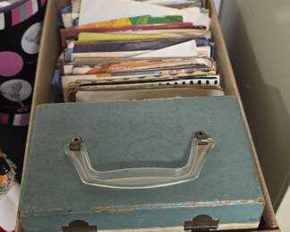 Vintage 45 RPM Vinyl Record Carrying Case with Records