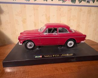 Revell Volvo P121 Amazon Model Car