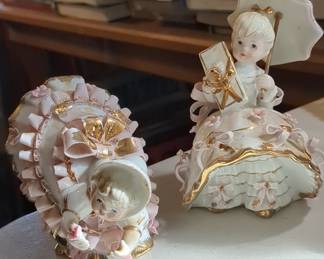 Vintage Lefton Bloomer Girl Figurines (KW1412)
