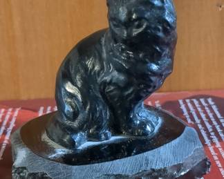Vintage Anthracite Coal Cat Figurine