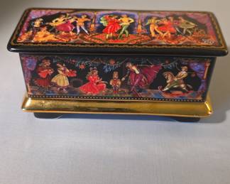 1991 Ardleigh Elliott & Sons The Nutcracker Russian Ballet Porcelain Music Box