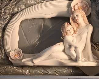 Lenox Mother and Child Porcelain Picture Frame