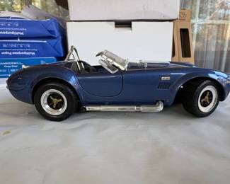 Shelby Cobra 427 S/C Diecast Model