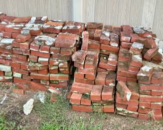 Loose bricks  