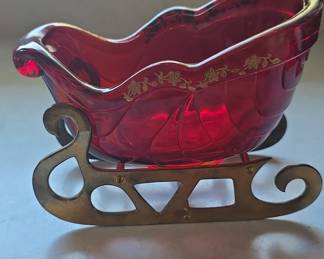 Vintage L.E. Smith Ruby Red Glass Sleigh Candy Dish