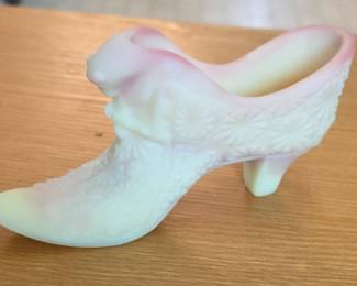 Vintage Fenton Art Glass 'Cat Head' Slipper