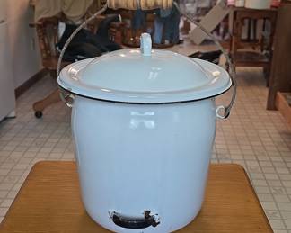 Vintage White Enamel Chamber Pot with Lid and Wooden Handle