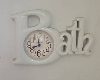 Vintage 1980s 'Bath' Novelty Wall Clock