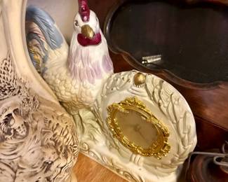Vintage Rooster Mantle clock with gold tone ornate frame