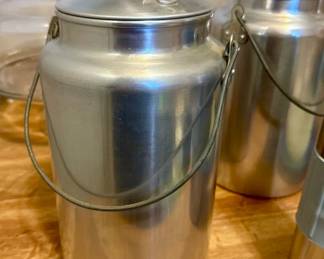 Milk Aluminum Milk cans with lids an bail