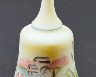 Fenton 7” Star Crimp Bell Ivory Satin
