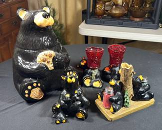 VINTAGE “Bearfoots” lot. Designed by famous Montana woodcarving artist Jeff Fleming for Big Sky Carvers