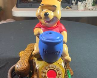Winnie the Pooh Telephone By Telemania Dirt • dust • untested