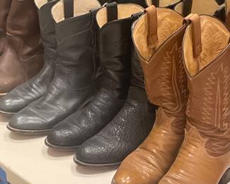WE  HAVE BOOTS  MORE INFO COMING  LOTS OF BOOTS 