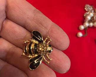 bee excited to come to this sale 