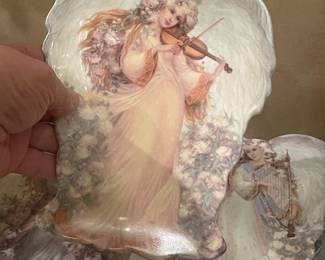 MANY ANGEL   DECORATOR PLATES -BRADFORD EXCHANGE 