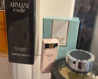 new sealed and other designer perfumes 