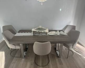 Dining Room Table 5 chair and 3 seater matching Bench