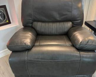 Matching  LEATHER GRAY over sized ARM CHAIR 