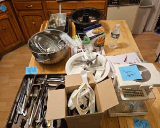 Kitchen baking accessories