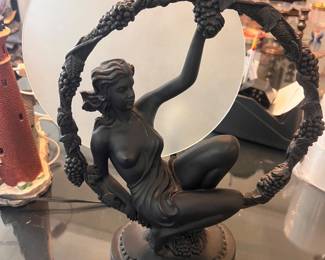 Art deco style lamp