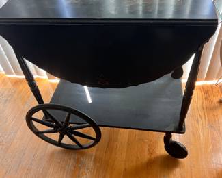 Black lacquer tea cart 