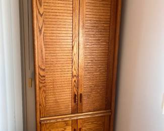Vintage dresser