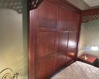 Queen Canopy Four-Poster Bed
