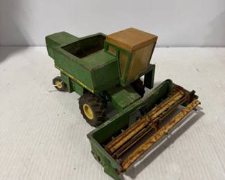John Deere 6600 Toy Combine Harvester with Grain Header Farm Implement