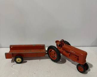 Metal Farm Tractor Toy with Matching Wagon
