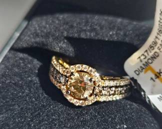LeVian 14k Yellow Gold 1 1/2 Carat Chocolate Diamond Ring Brand New